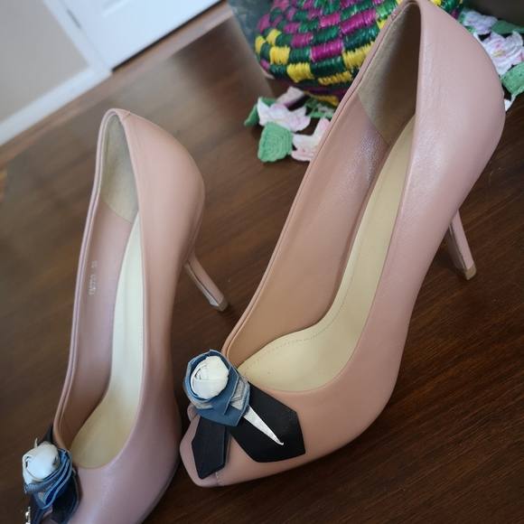 Vintage style cute heels - Picture 2 of 4